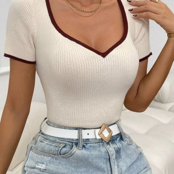 Ribbed Knit Contrast Trim Knit Top - Picture 4 of 7